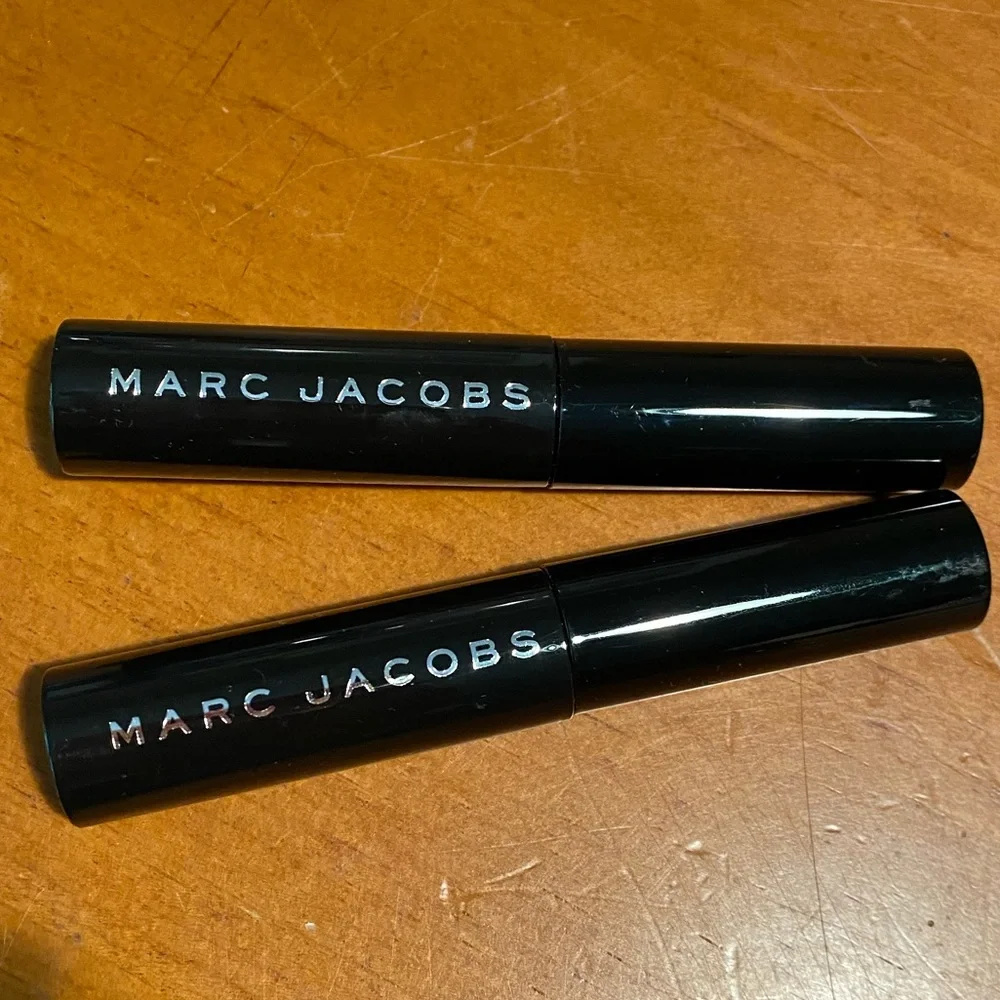 2 Marc Jacobs Velvet Noir Major Volume Mascaras